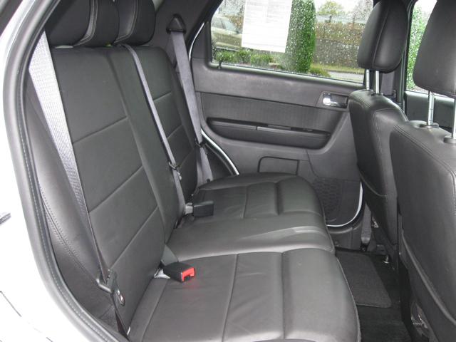 Ford Escape 2012 photo 4