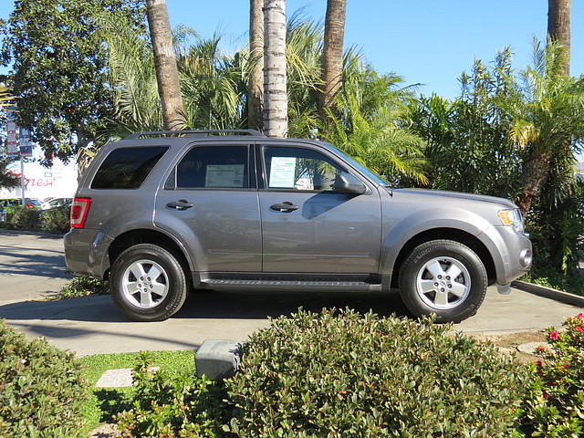 Ford Escape 2012 photo 1