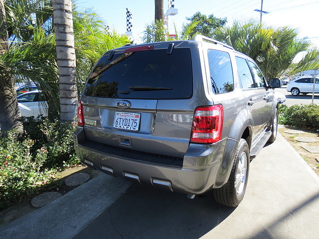 Ford Escape 2012 photo 2