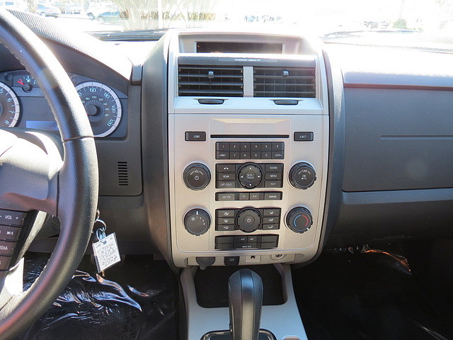 Ford Escape 2012 photo 4