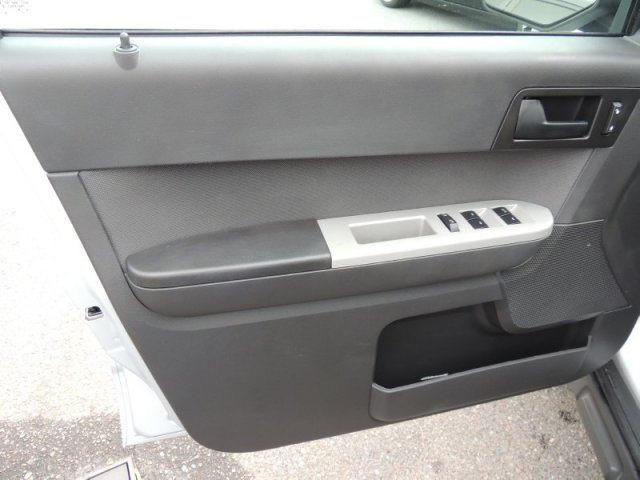 Ford Escape 2012 photo 5