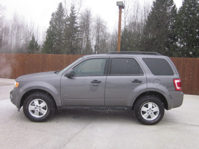 Ford Escape 2012 photo 2