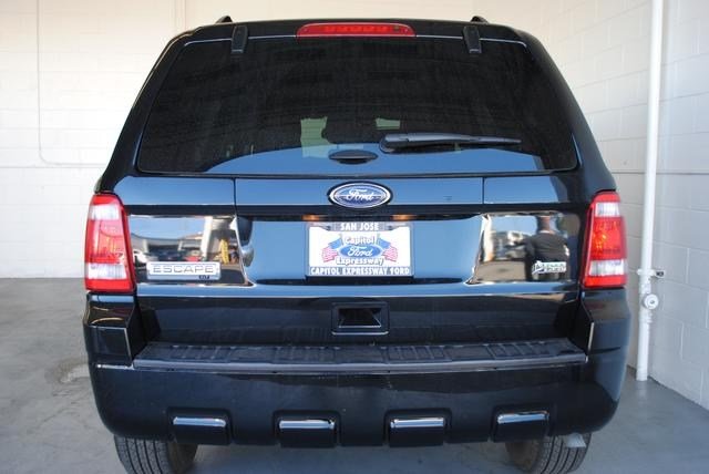 Ford Escape 2012 photo 4