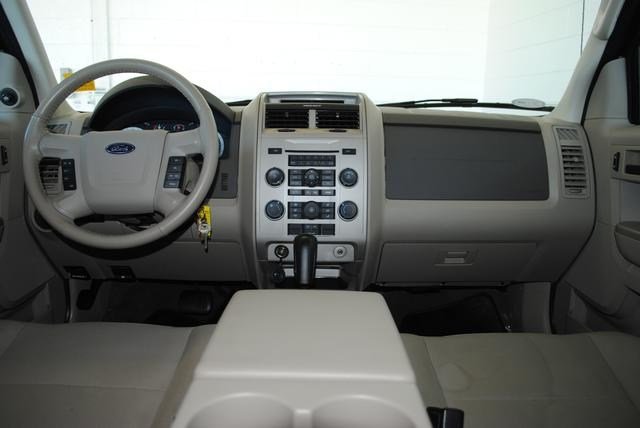 Ford Escape 2012 photo 5
