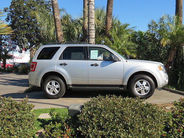 Ford Escape 2012 photo 1