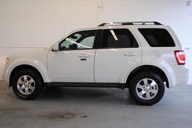 Ford Escape 2012 photo 2