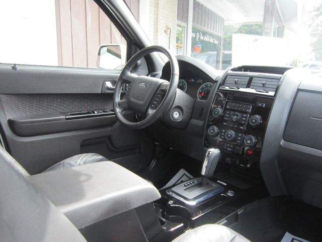Ford Escape 2012 photo 8