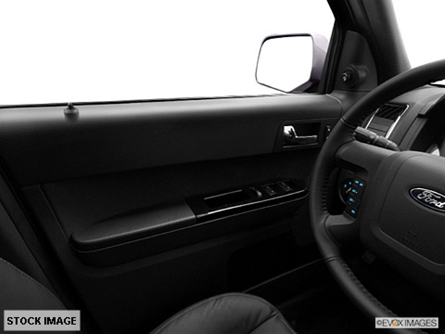 Ford Escape 2012 photo 4