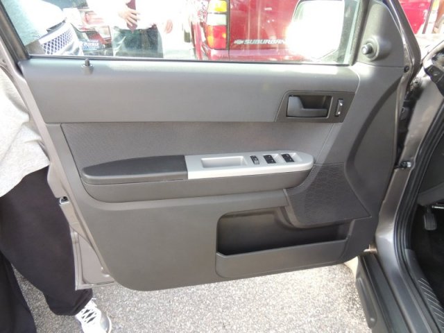 Ford Escape 2012 photo 5