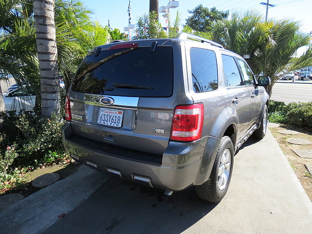 Ford Escape 2012 photo 2