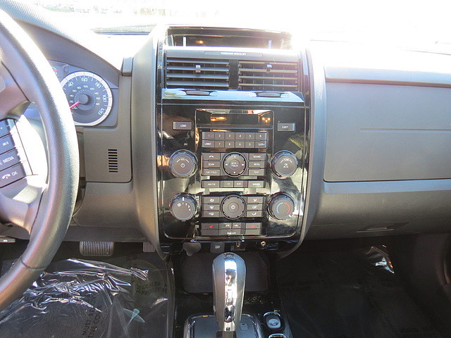 Ford Escape 2012 photo 4