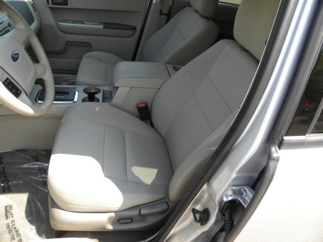 Ford Escape 2012 photo 4