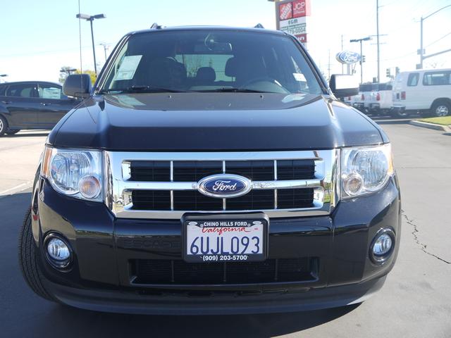 Ford Escape 2012 photo 2