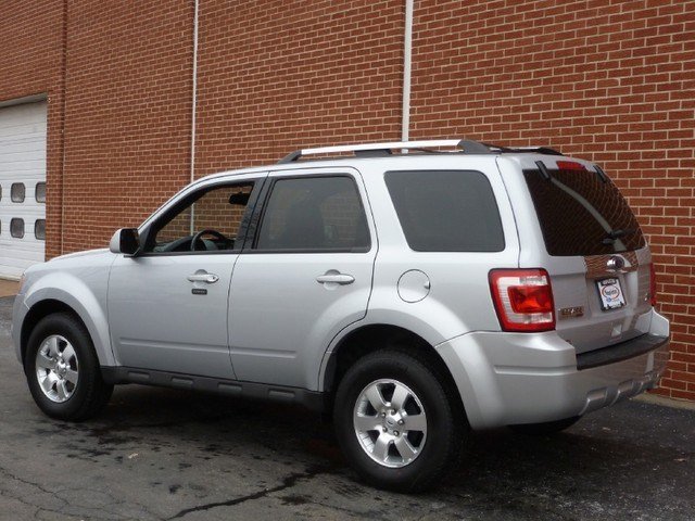 Ford Escape 2012 photo 2