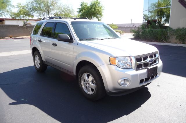 Ford Escape 2012 photo 2