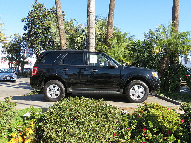 Ford Escape 2012 photo 1