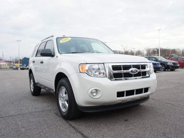 Ford Escape 2012 photo 1