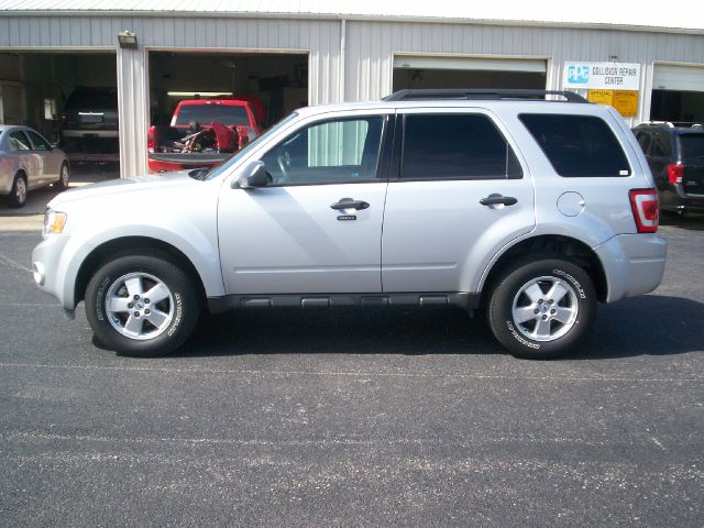 Ford Escape SL 4x4 Regular Cab SUV