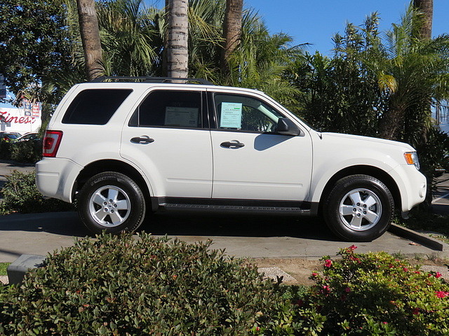 Ford Escape 2012 photo 1