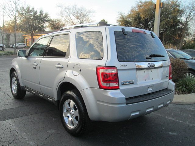 Ford Escape 2012 photo 2