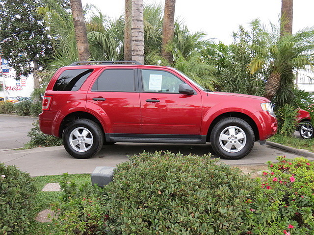 Ford Escape 2012 photo 1