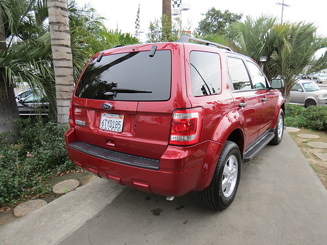 Ford Escape 2012 photo 2