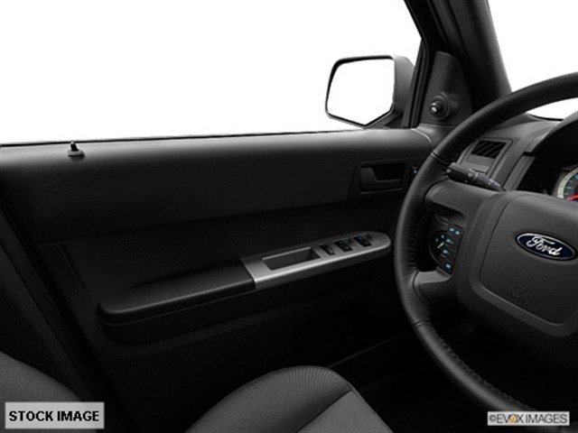 Ford Escape 2012 photo 4