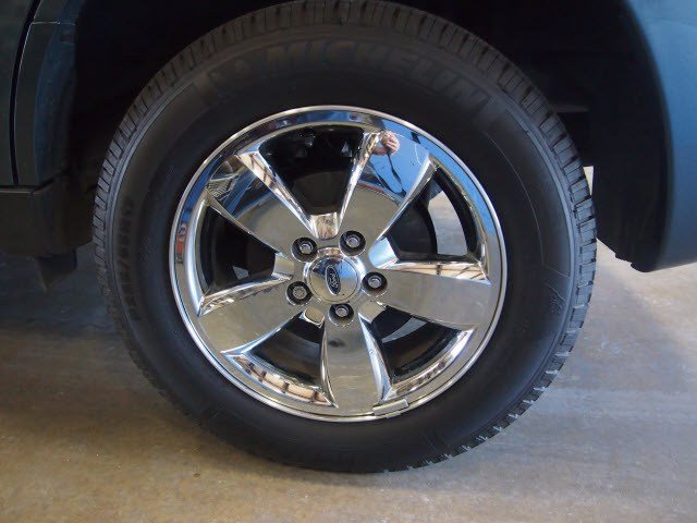 Ford Escape 2012 photo 2