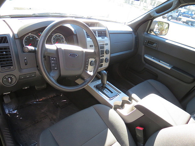 Ford Escape 2012 photo 3