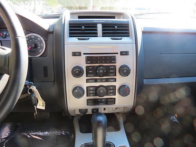 Ford Escape 2012 photo 4