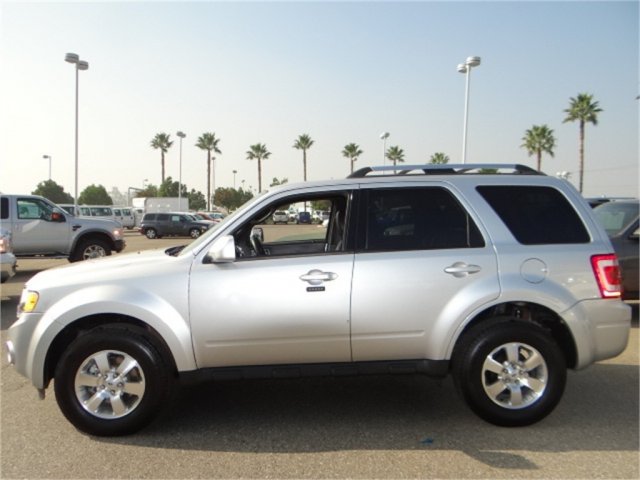 Ford Escape 2012 photo 2