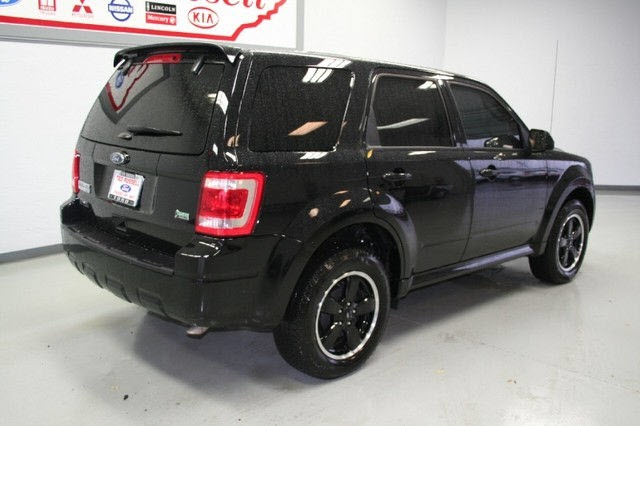 Ford Escape 2012 photo 3