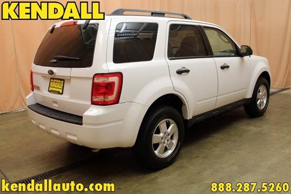 Ford Escape 2012 photo 3