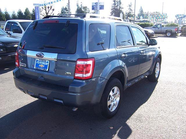 Ford Escape 2012 photo 3