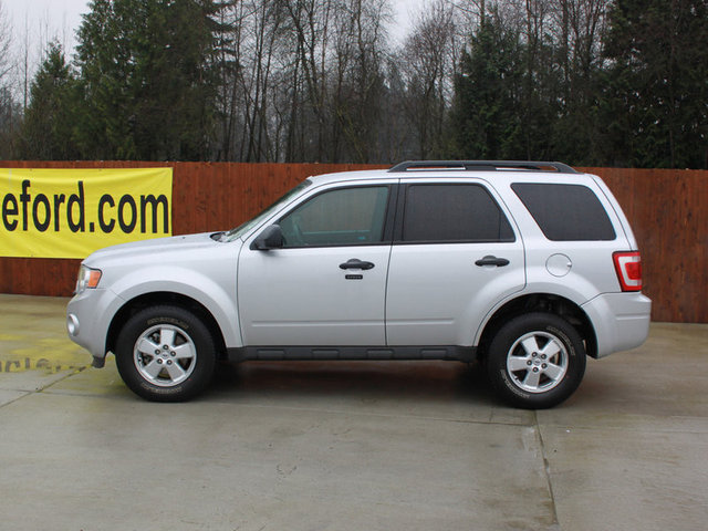 Ford Escape 2012 photo 2