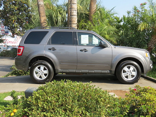Ford Escape 2012 photo 1