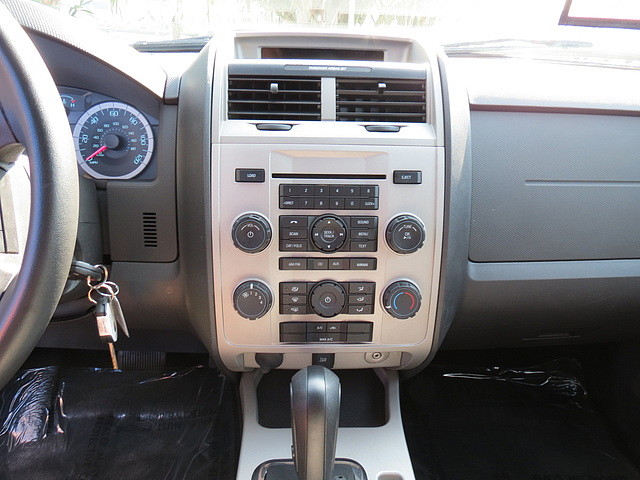 Ford Escape 2012 photo 4