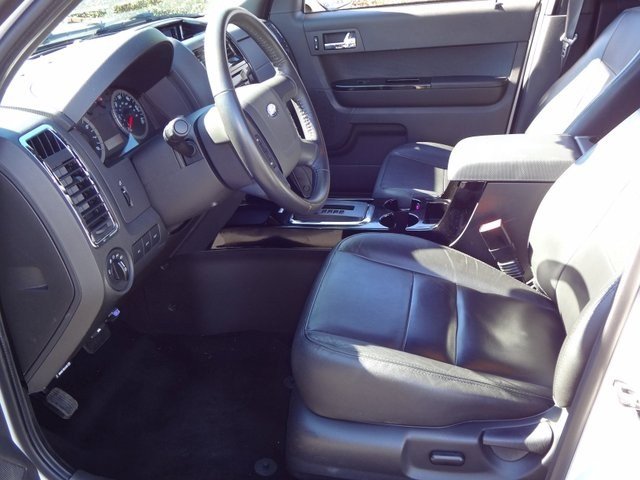 Ford Escape 2012 photo 2