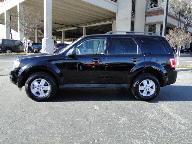 Ford Escape 2012 photo 2