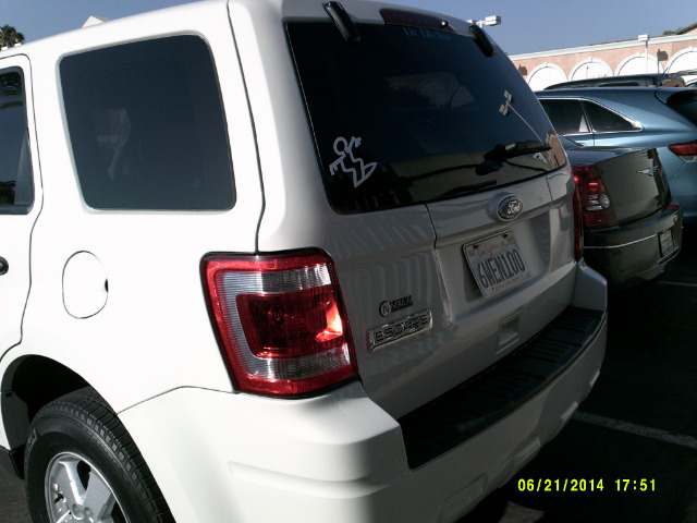 Ford Escape 2012 photo 1