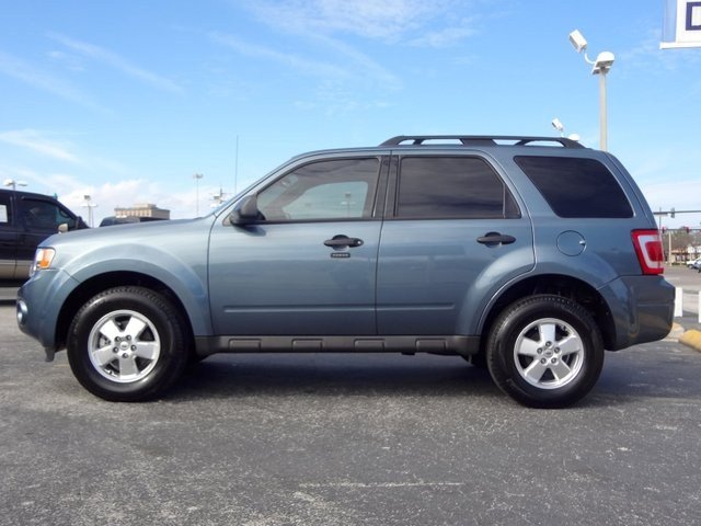 Ford Escape 2012 photo 1