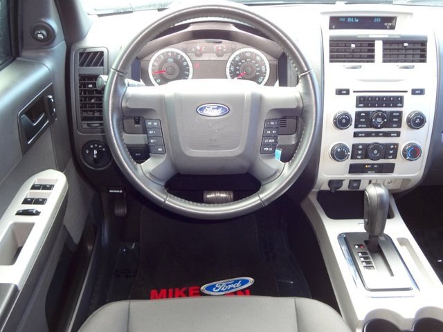 Ford Escape 2012 photo 4