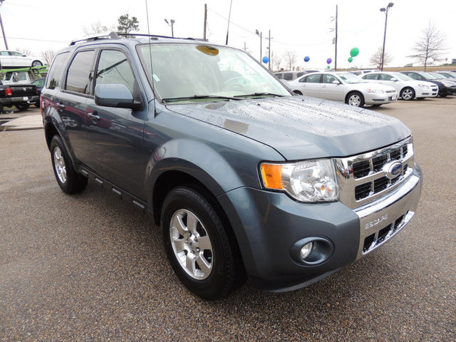 Ford Escape 2012 photo 2