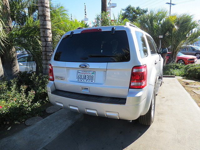 Ford Escape 2012 photo 2
