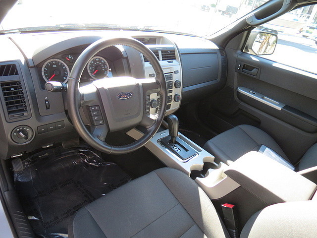 Ford Escape 2012 photo 3