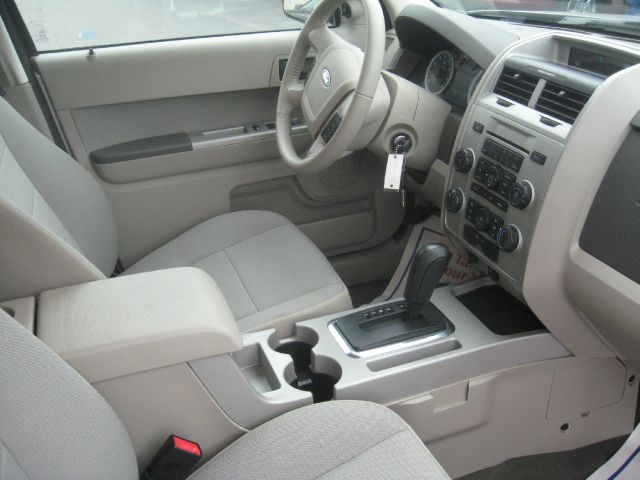 Ford Escape SL 4x4 Regular Cab SUV
