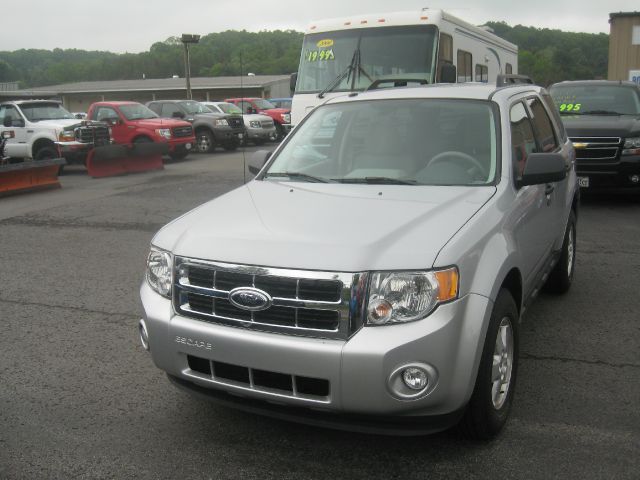 Ford Escape 2012 photo 2