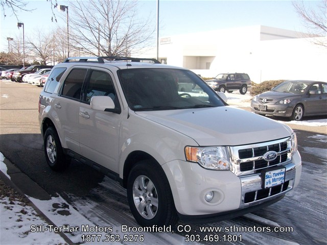 Ford Escape 2012 photo 2