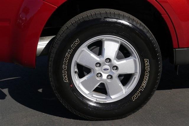 Ford Escape 2012 photo 4