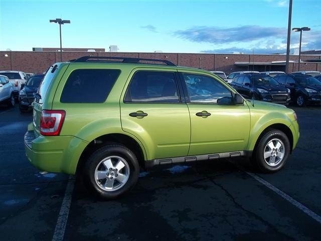 Ford Escape 2012 photo 2